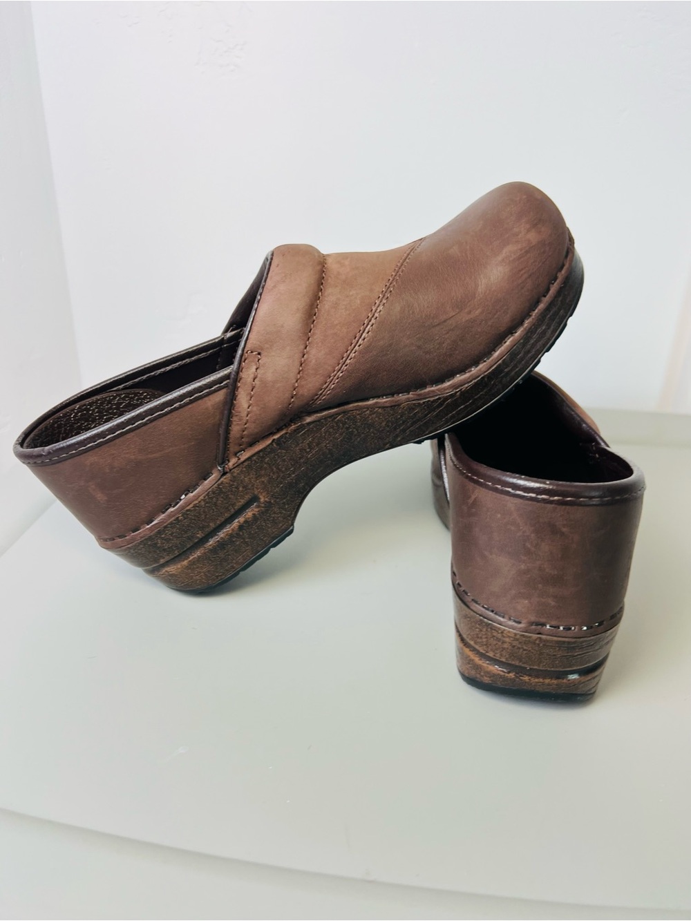Dansko Brown Leather Patch Clogs EU 38 - Picture 5 of 7